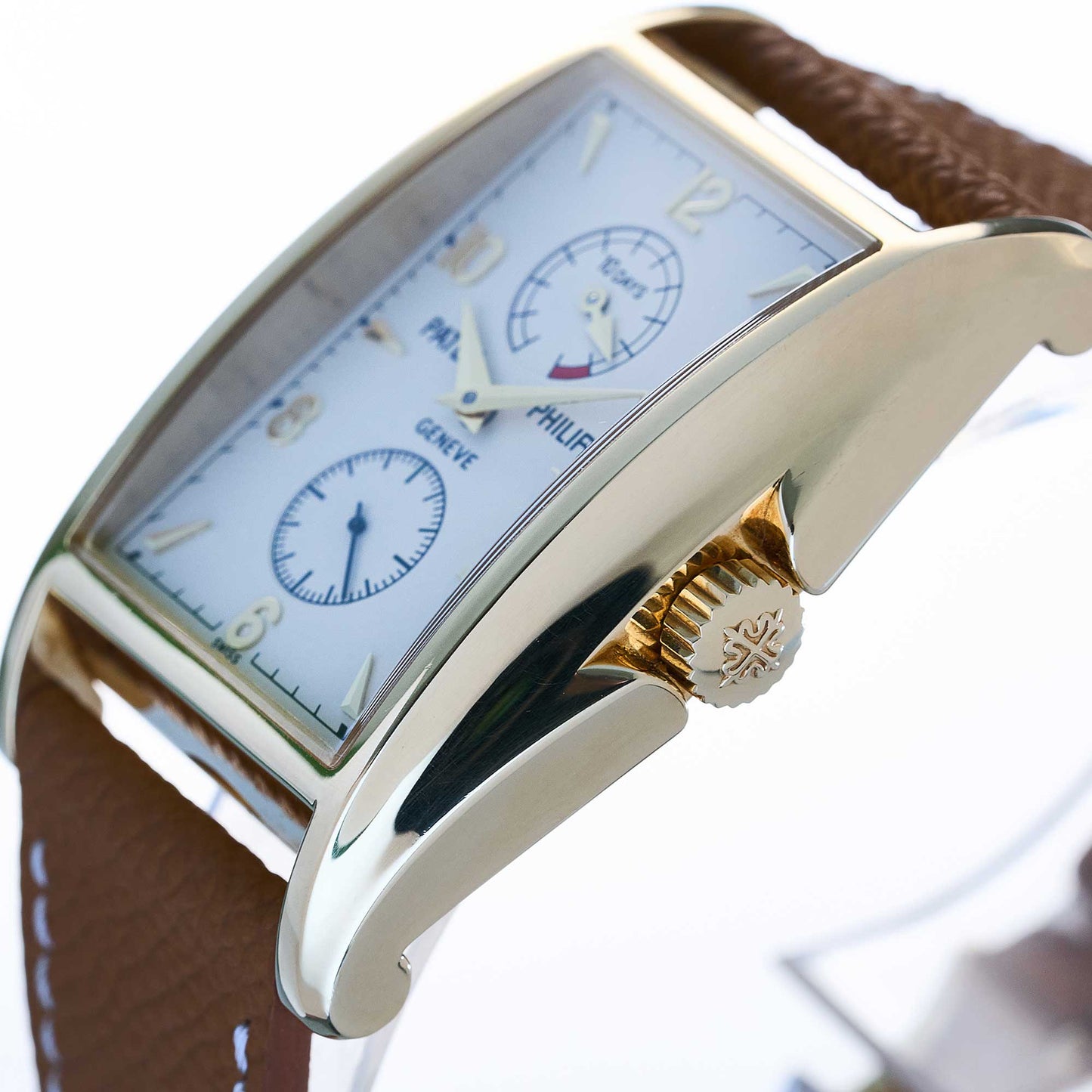 Patek Philippe Gondolo Ref. 5100J - "Very good" condition - Extract from the archives