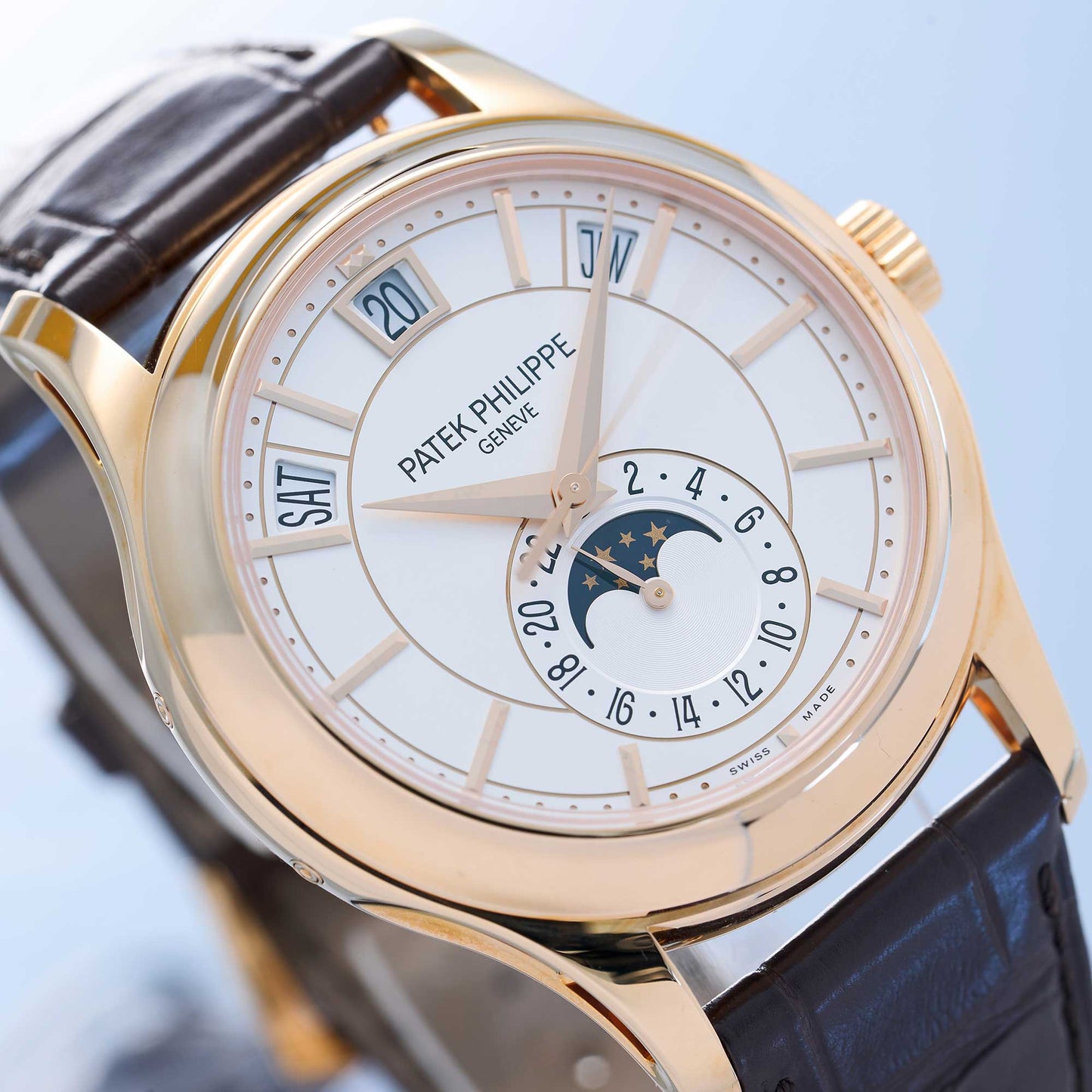 Patek Philippe Annual Calendar Ref. 5205R-001 - "NEW / UNWORN" - First owner - Fullset