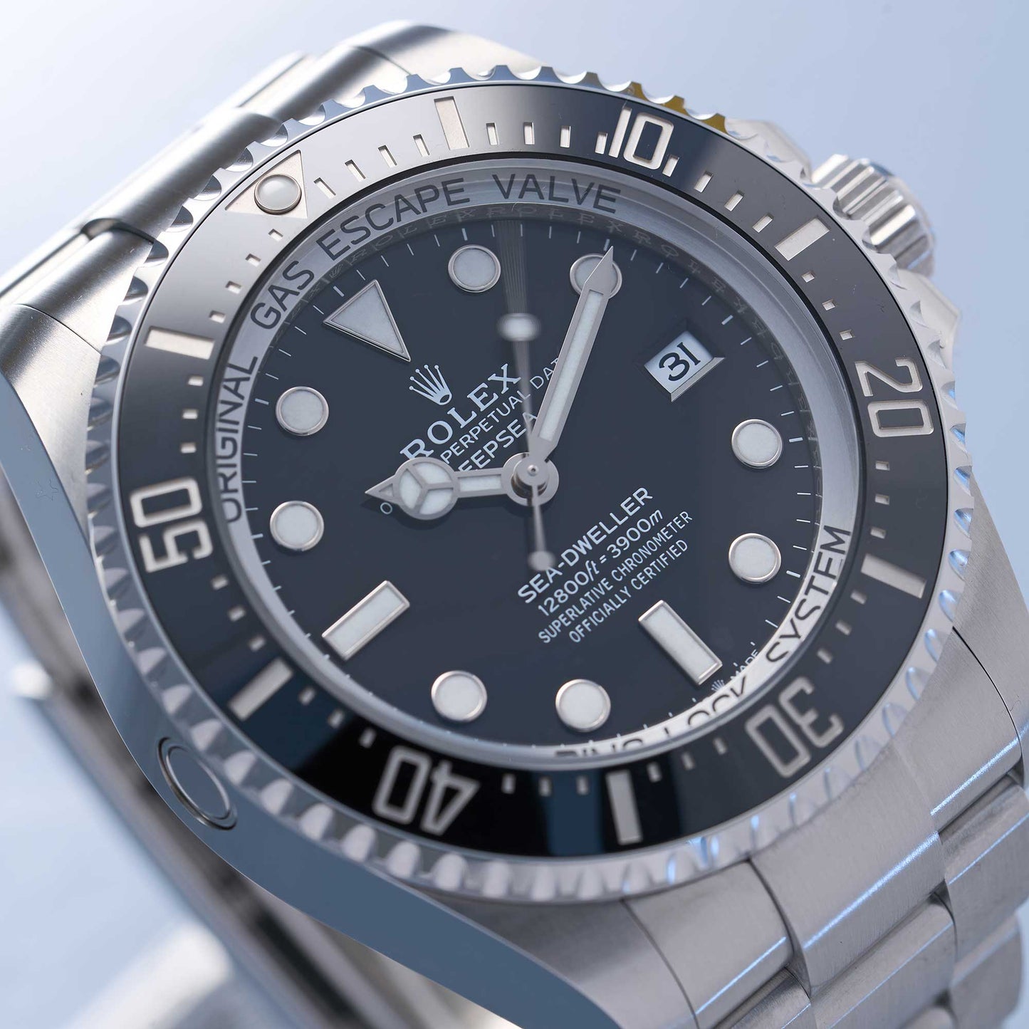 Rolex Sea-Dweller Deepsea Ref. 136660 - "NEW / UNWORN" - First german owner - Fullset