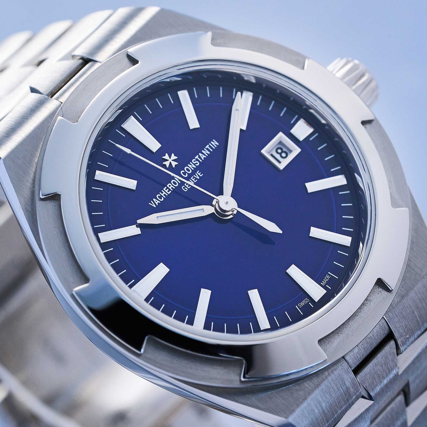 Vacheron Constantin Overseas Ref. 4600V/200A-B980 - "Very good" condition - Fullset