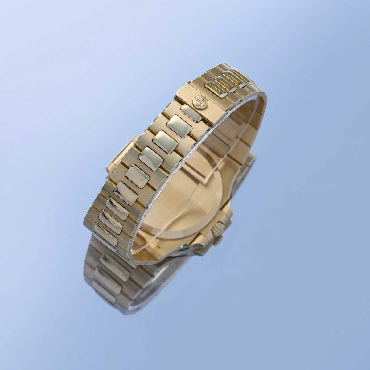 Patek Philippe Nautilus Ref. 3700/11J - "Very good" condition - Fullset