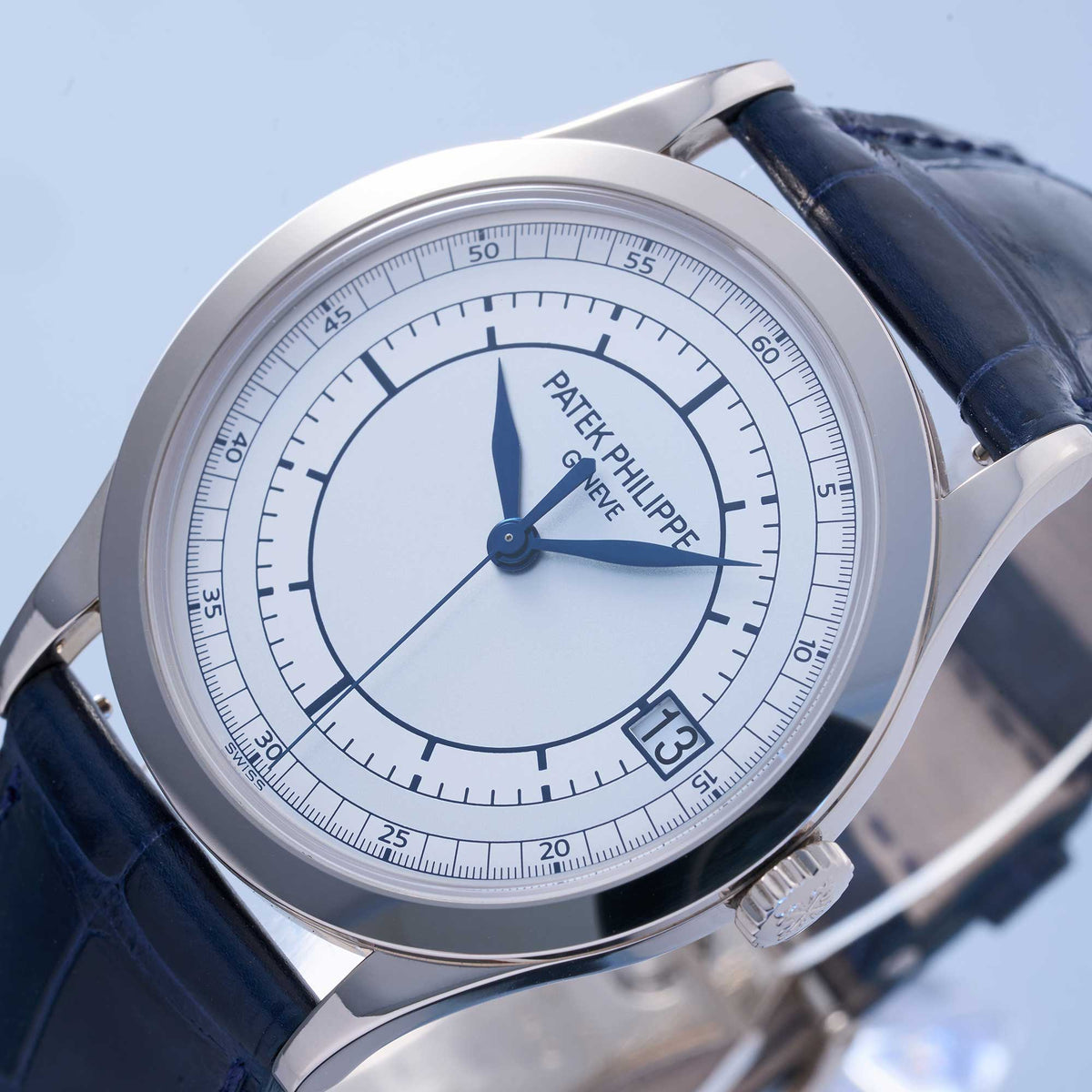 Patek Philippe Calatrava Ref. 5296G-001 - "Very good" condition - Papers