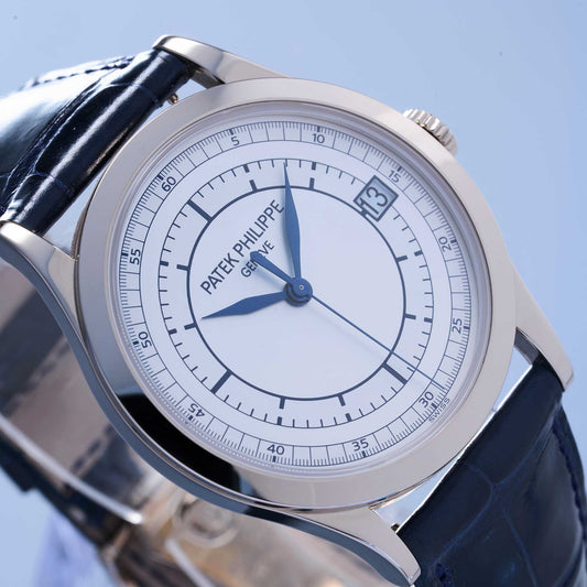 Patek Philippe Calatrava Ref. 5296G-001 - "Very good" condition - Papers