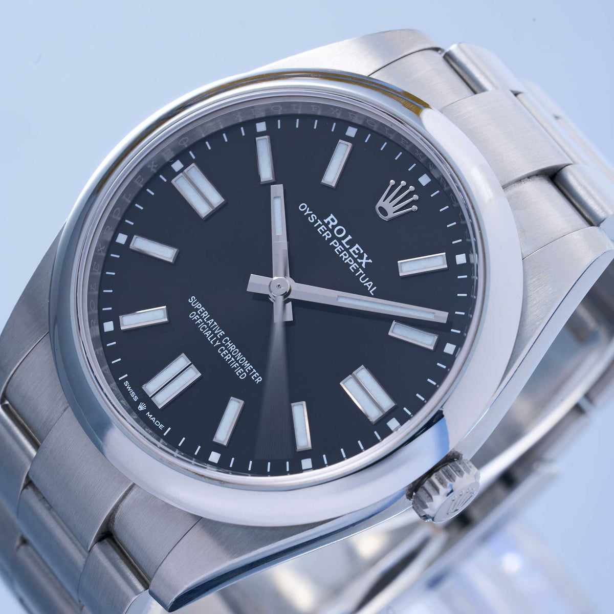 Rolex Oyster Perpetual Ref. 124300 - "Very good" condition - Fullset