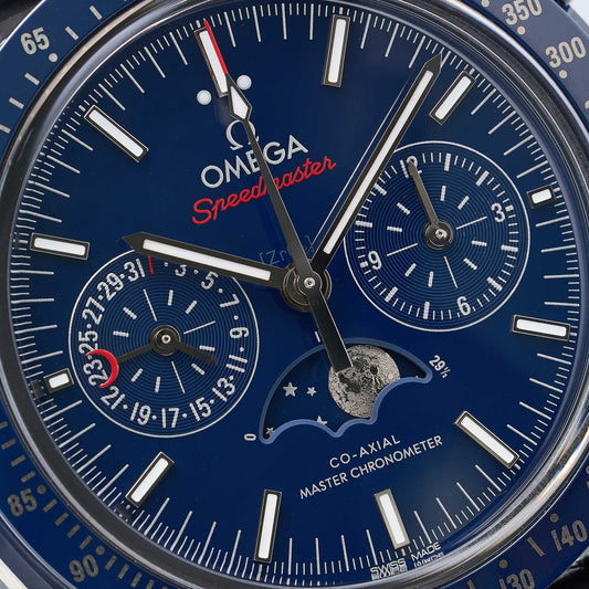 Omega Speedmaster Moonphase Moonwatch Moonphase Ref. 304.93.44.52.03.001 - "Very good" condition - Fullset