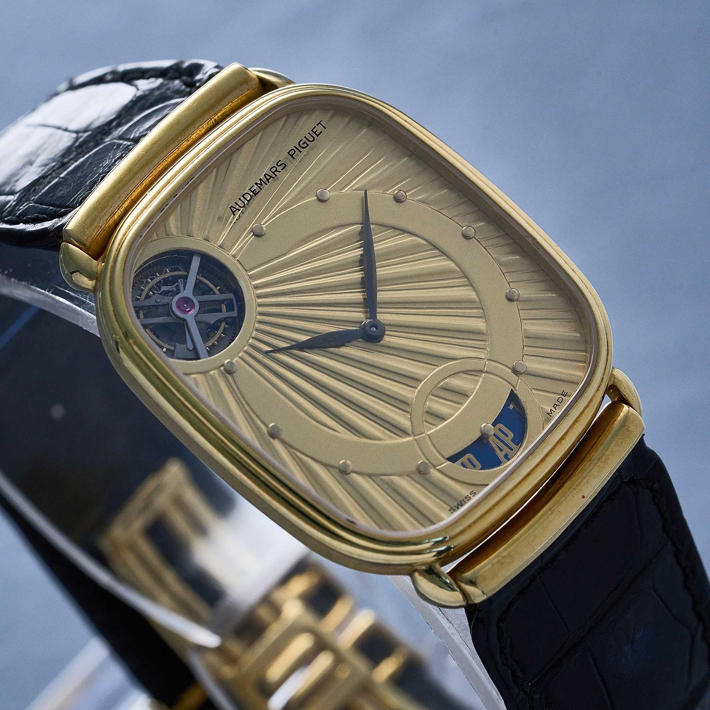 Audemars Piguet Tourbillon Ref. 25643 - "Very good" condition - First series - First purchase invoic