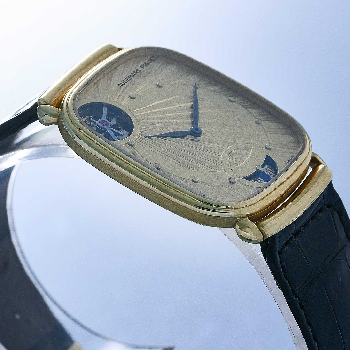 Audemars Piguet Tourbillon Ref. 25643 - "Very good" condition - First series - First purchase invoic