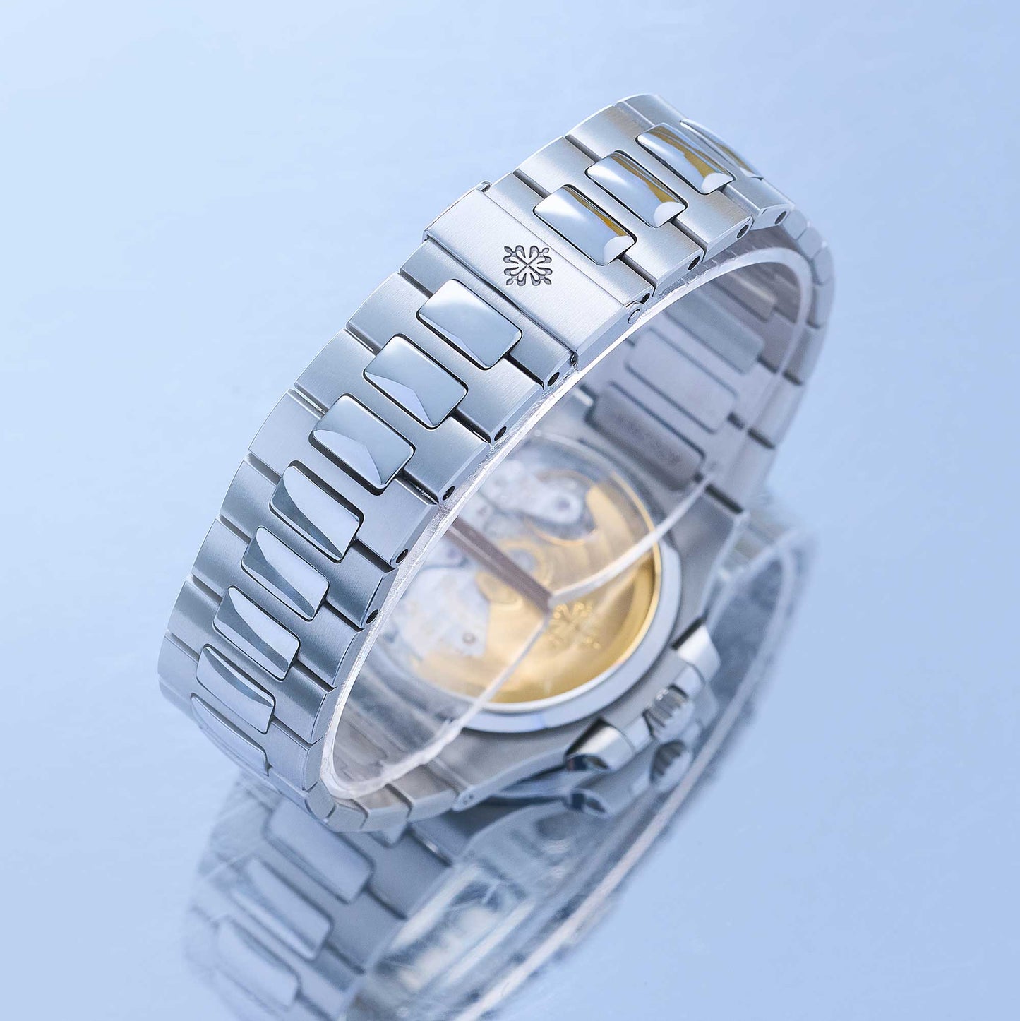 Patek Philippe Nautilus Ref. 5800/1A-001 - "Unpolished" condition - First owner - EU Fullset