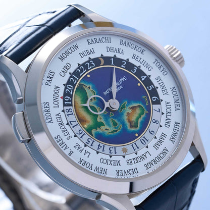 Patek Philippe Complications Ref. 5231G-001 - "Very good" condition - EU Fullset