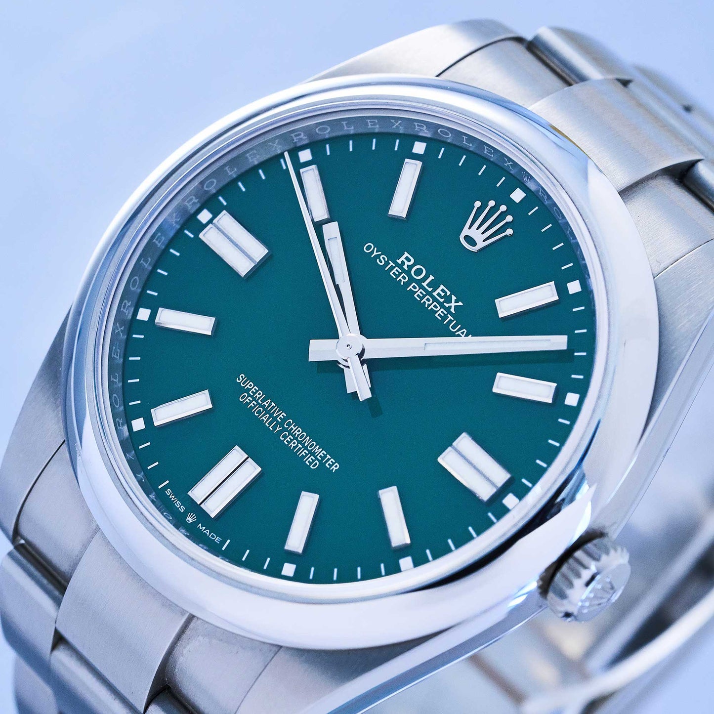 Rolex Oyster Perpetual 41 Ref. 124300 - "Very good" condition - Fullset