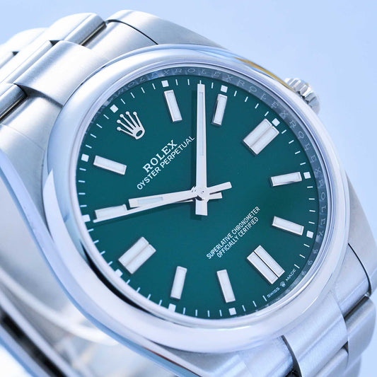 Rolex Oyster Perpetual 41 Ref. 124300 - "Very good" condition - Fullset