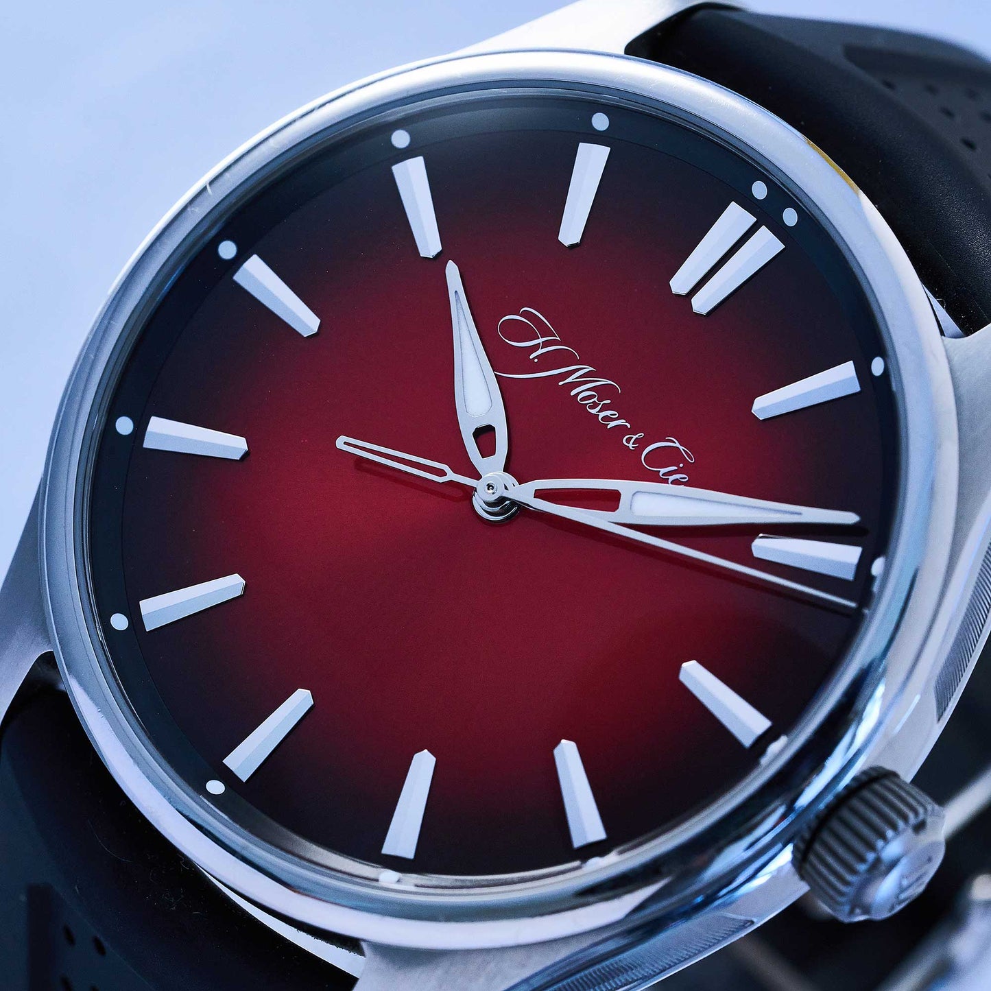 H.Moser & Cie. Pioneer Centre Seconds Swiss Mad Red Ref. 3200-1207 - "Very good" condition - German Fullset