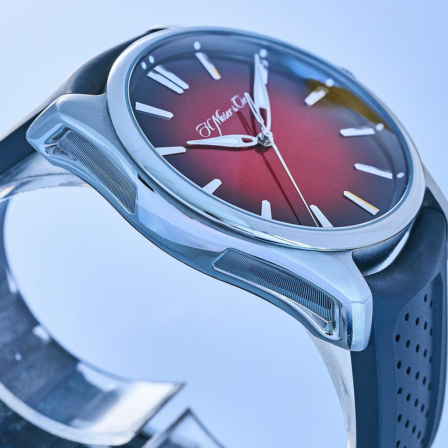 H.Moser & Cie. Pioneer Centre Seconds Swiss Mad Red Ref. 3200-1207 - "Very good" condition - German Fullset
