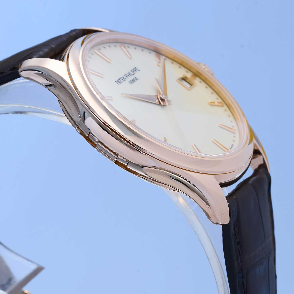 Patek Philippe Calatrava Ref. 5227R - "Very good" condition - German fullset