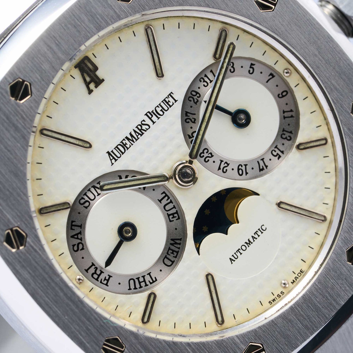 Audemars Piguet Royal Oak Day-Date Ref. 25594ST - "Very good" condition - Fullset