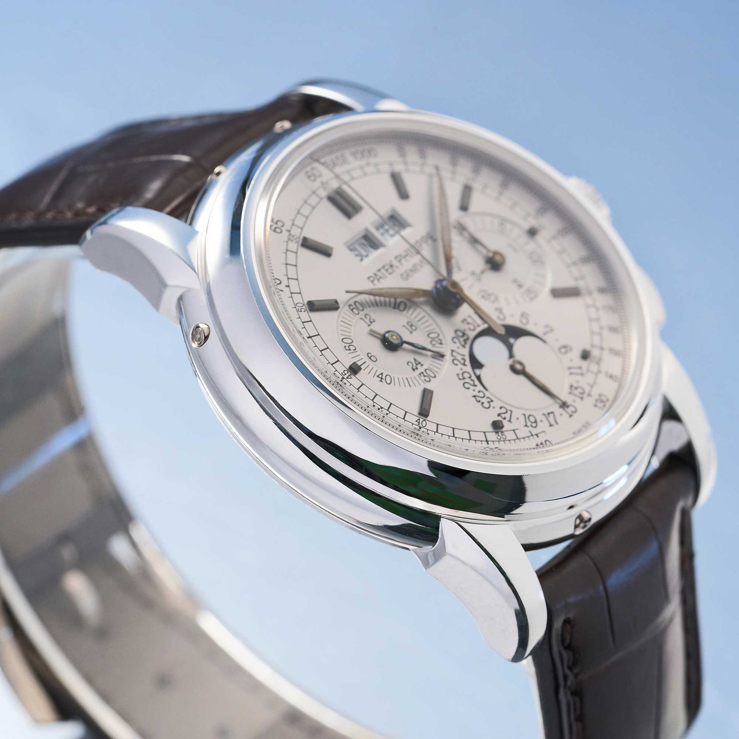 Patek Philippe Perpetual Calendar Chronograph Ref. 5970G-001 - "Very good" condition - Extract from the archives orderd