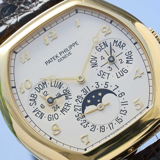 Patek Philippe Perpetual Calendar Ref. 5040J - "Very good" condition - Unpolished - Fullset with 2nd case