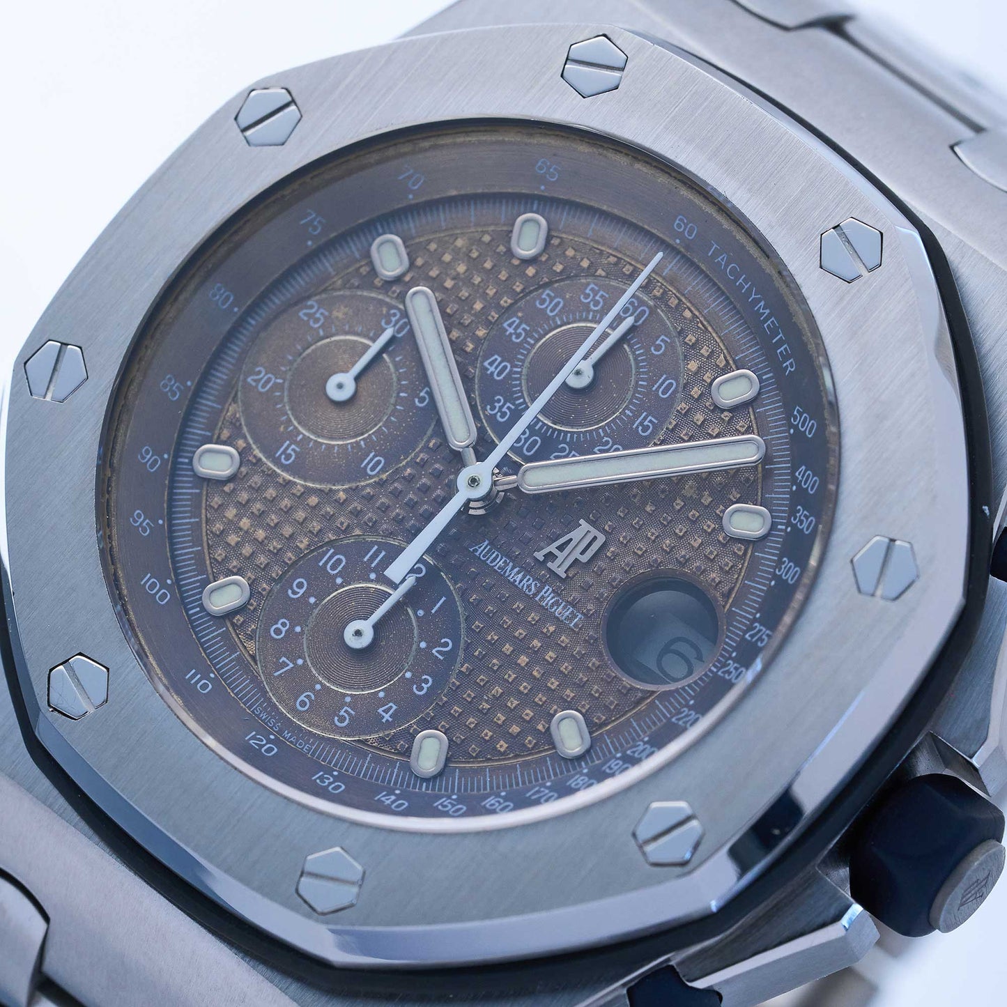Audemars Piguet Royal Oak Offshore Chronograph The Beast Ref. 25721ST - "Very good" condition - Incredible Patina - Extract