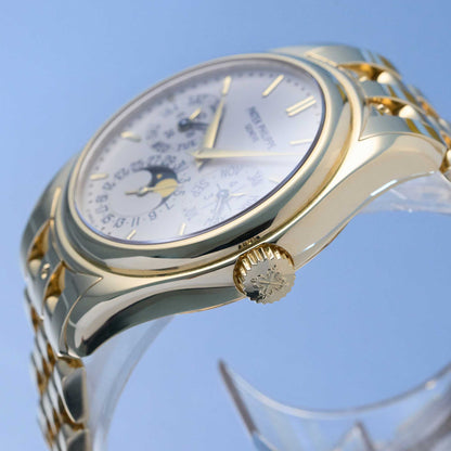 Patek Philippe Perpetual Calendar Ref. 5136/1J-001 - "Very good" condition - 2nd case - Extract requested