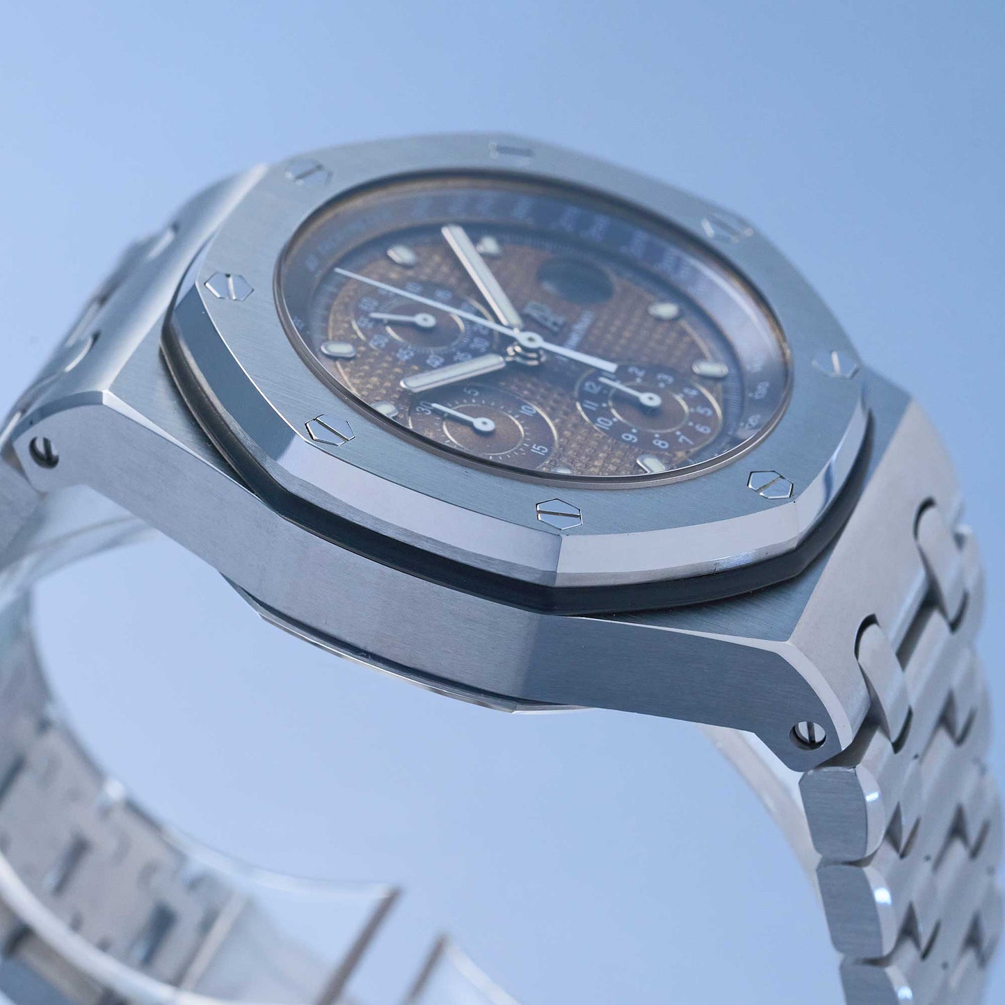 Audemars Piguet Royal Oak Offshore Chronograph The Beast Ref. 25721ST - "Very good" condition - Incredible Patina - Extract