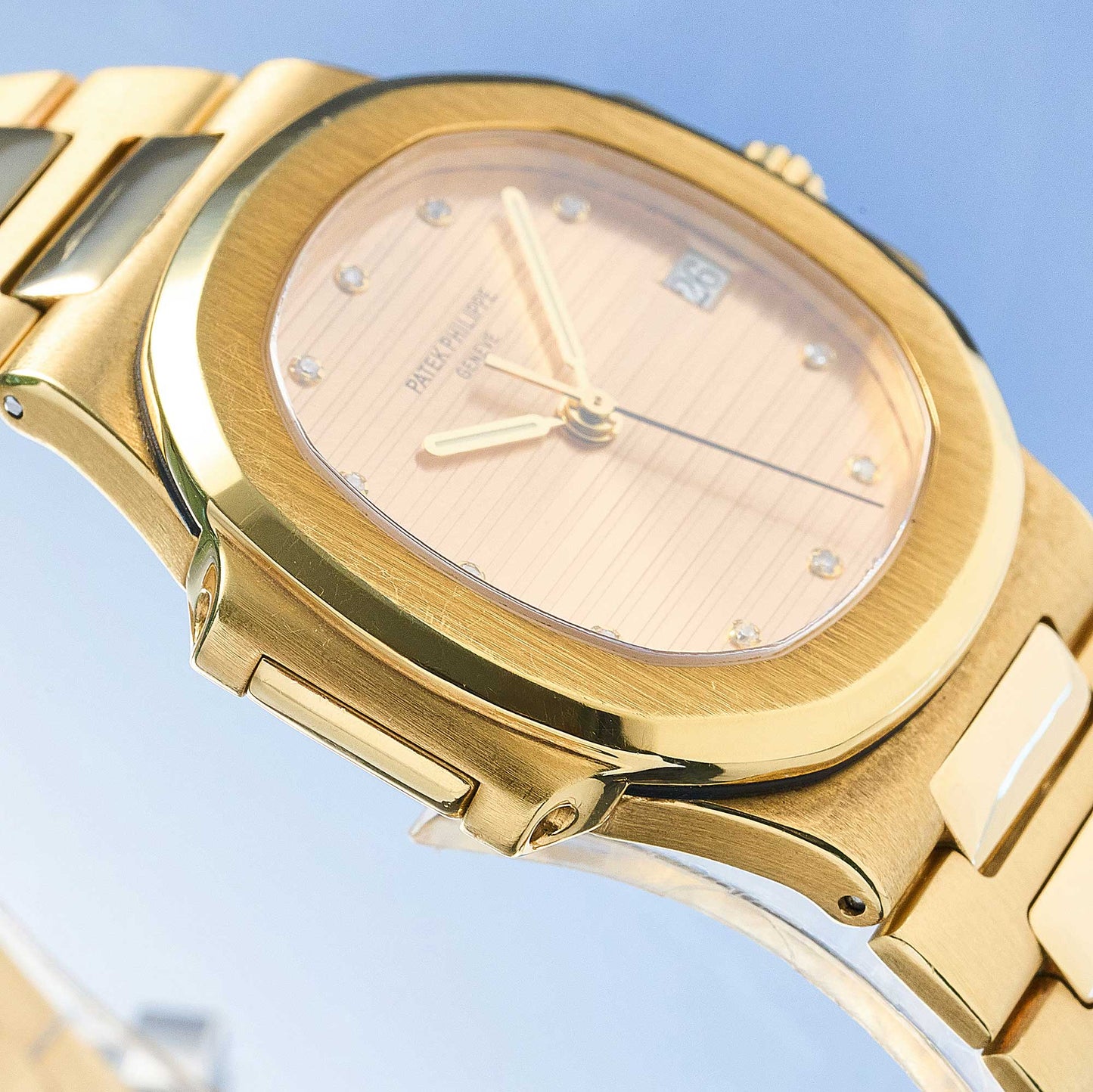 Patek Philippe Nautilus Ref. 3800/1J-001 - "Very good" condition - Fullset