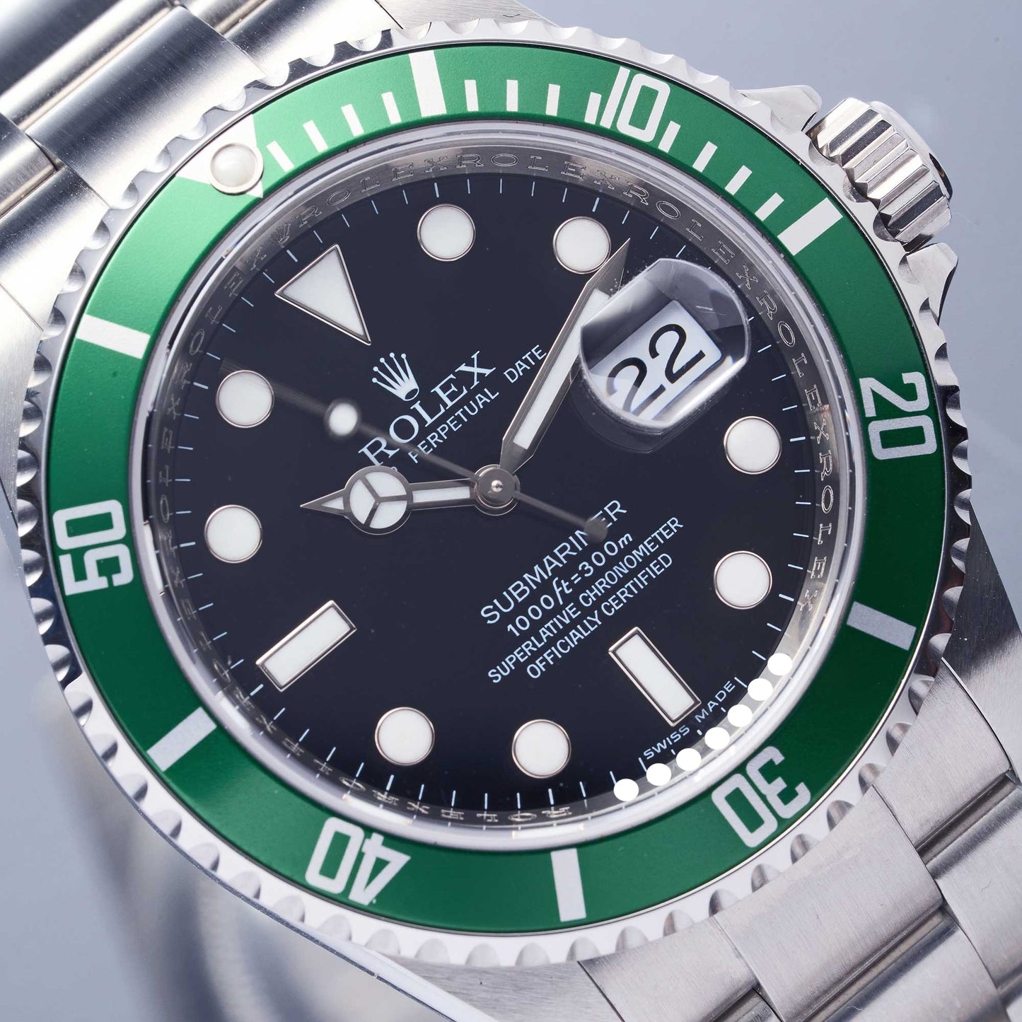 Rolex Submariner Date "Kermit" Ref. 16610LV - "N.O.S" - M-Serial - Fullset
