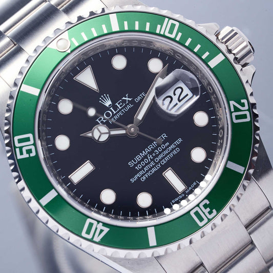 Rolex Submariner Date "Kermit" Ref. 16610LV - "N.O.S" - M-Serial - Fullset