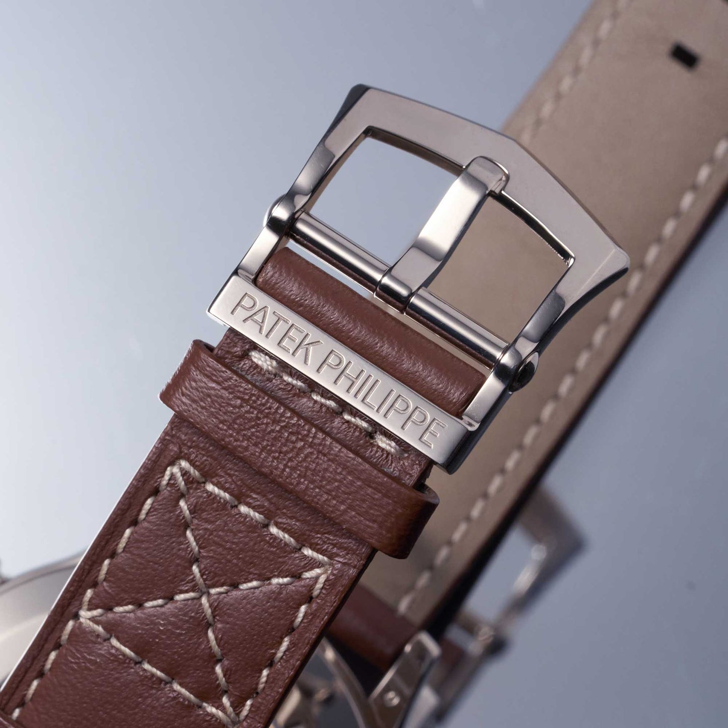 Patek Philippe Travel Time Pilot Travel Time Ref. 5524G-001 - "NEW / UNWORN" - Fullset - First german owner