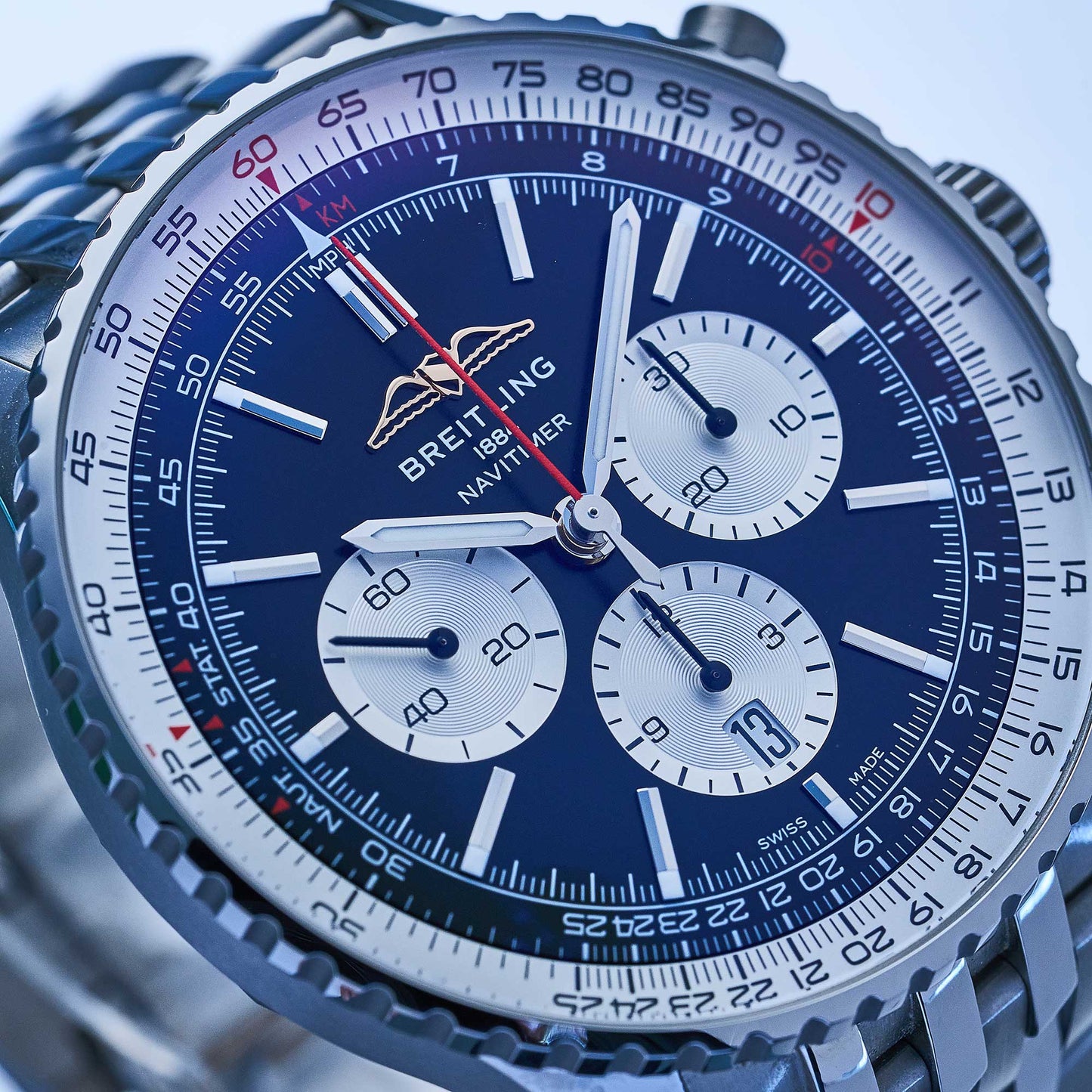 Breitling Navitimer 1 B01 Chronograph 46 Ref. AB0137211B1A1 - "Very good" condition - German Fullset