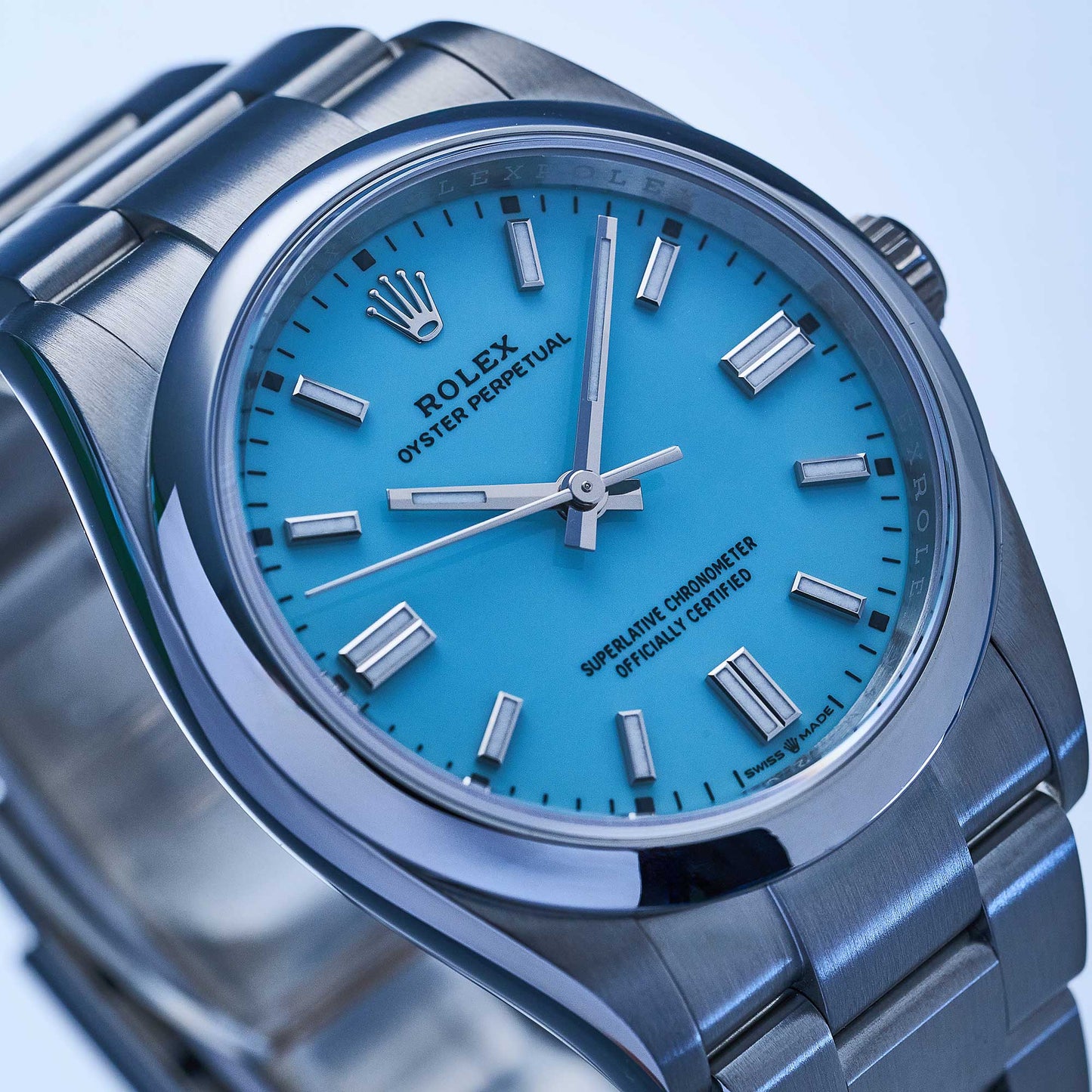 Rolex Oyster Perpetual 36 Ref. 126000 - "NEW / UNWORN" - Tiffany dial - Fullset