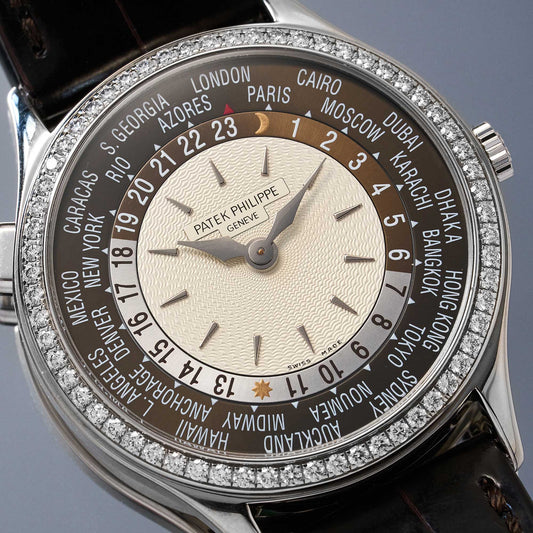 Patek Philippe World Time Ref. 7130G-001 - "Very good" condition - Fullset - Patek service 2025