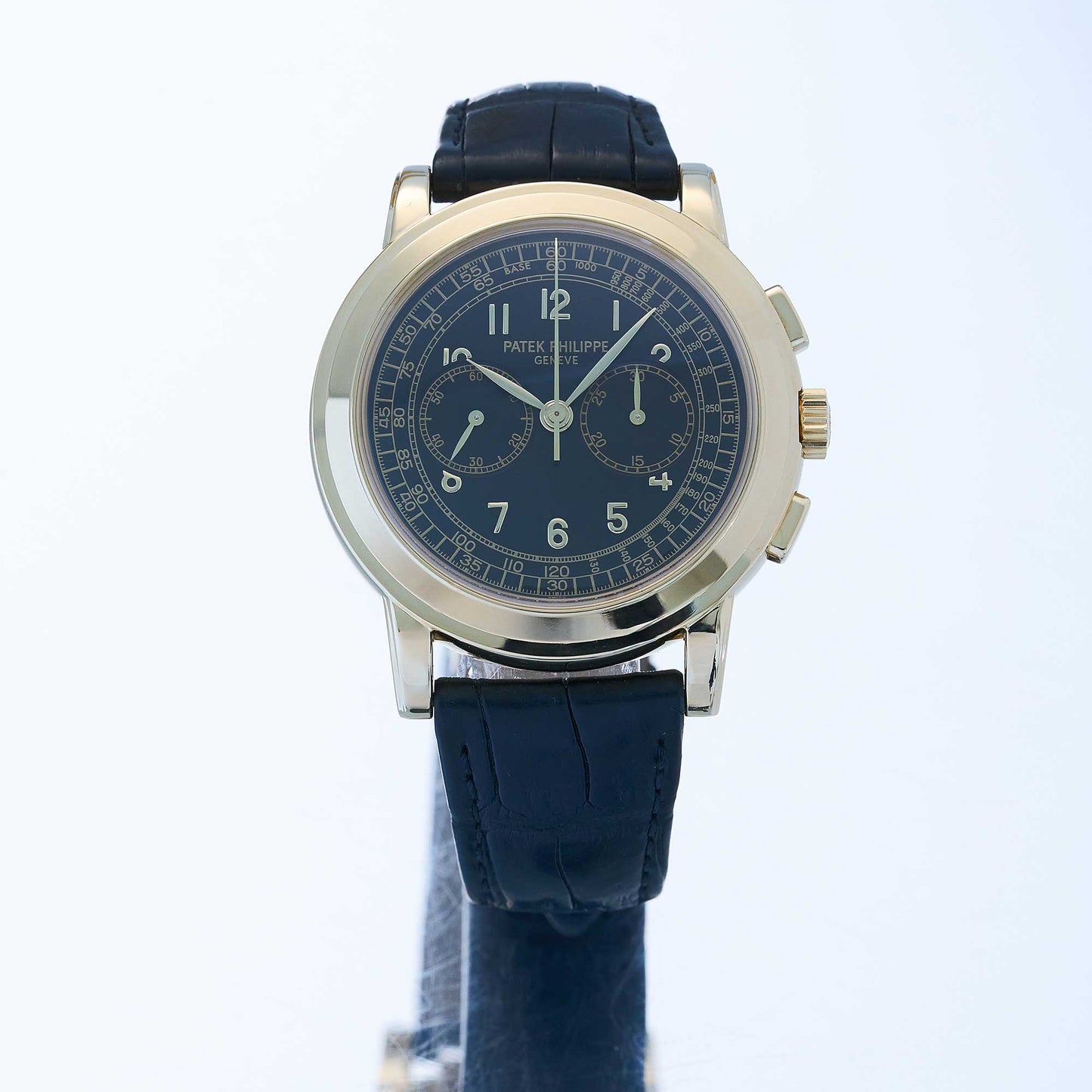 Patek Philippe Chronograph Ref. 5070J - "Very good" condition - Extract from the archives requested