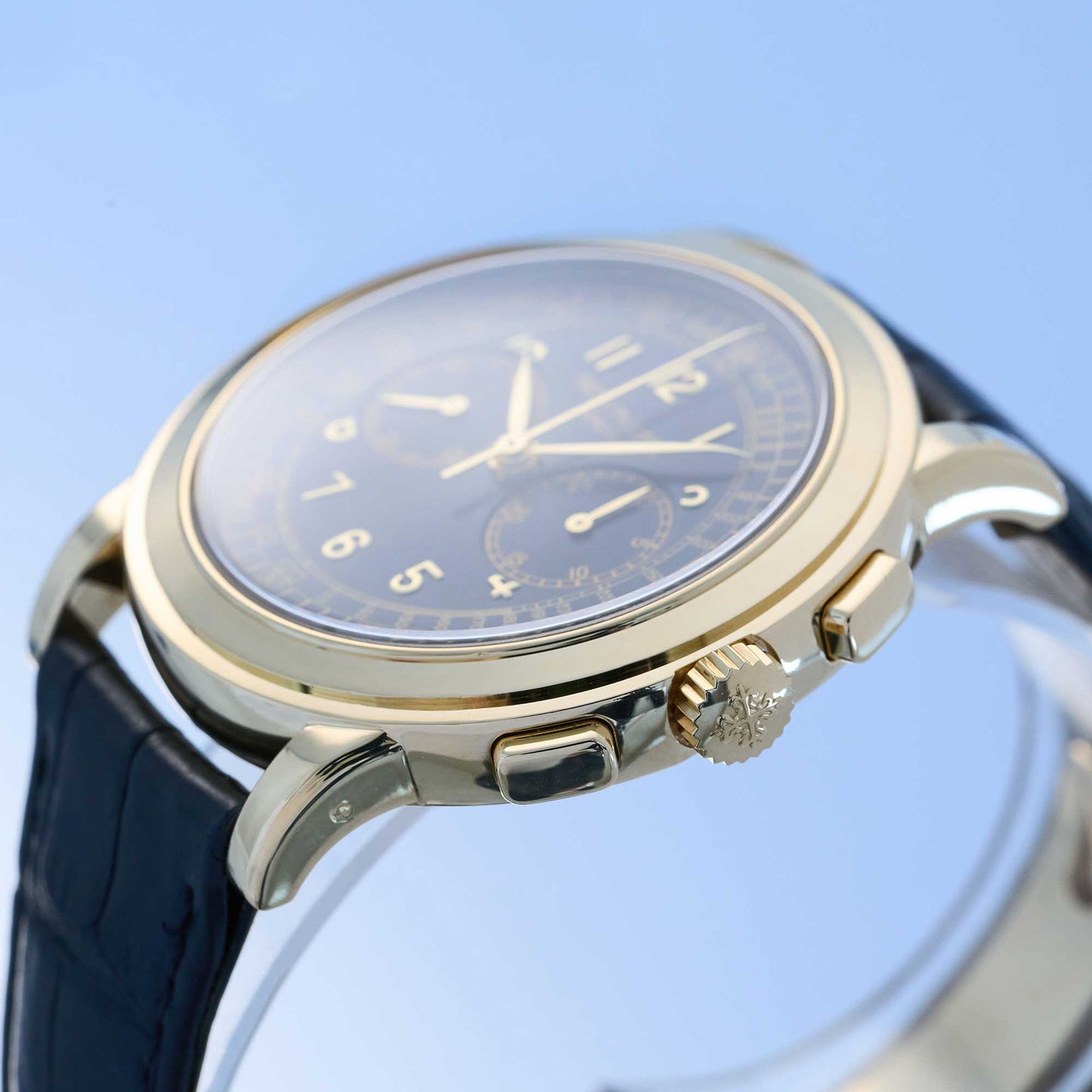 Patek Philippe Chronograph Ref. 5070J - "Very good" condition - Extract from the archives requested