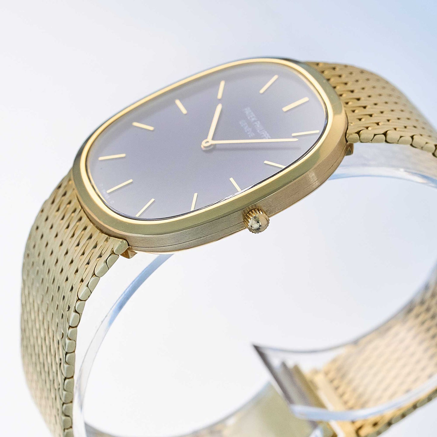 Patek Philippe Ellipse Ref. 3938/1 - "Very good" condition - Bracelet full length