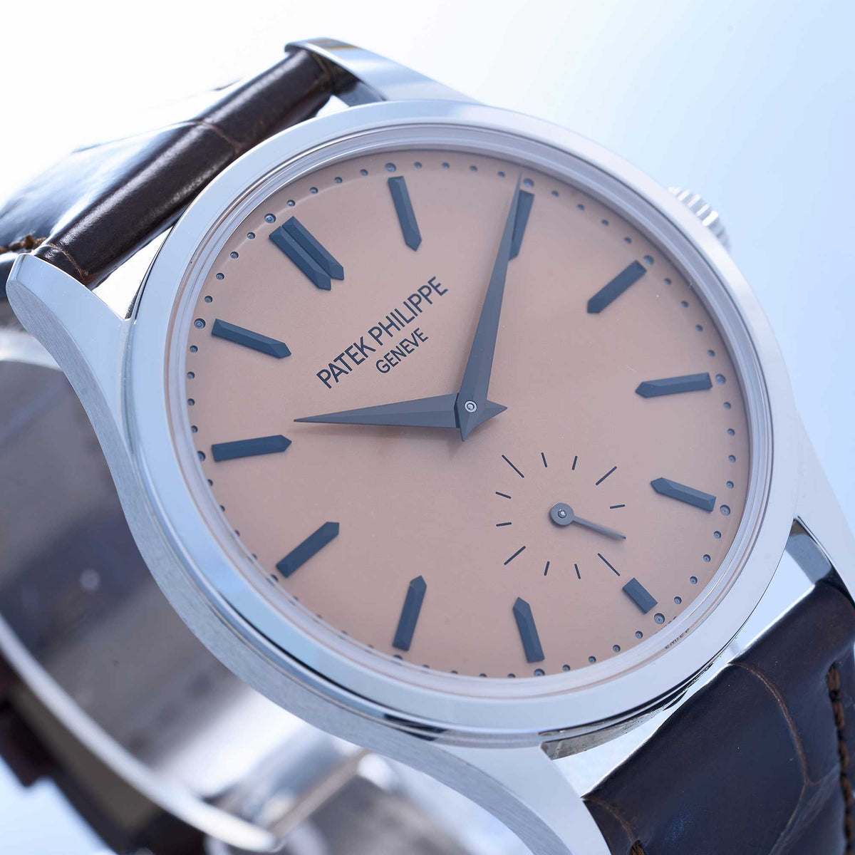 Patek Philippe Calatrava Ref. 6196P-001 - "Very good" condition - Fullset