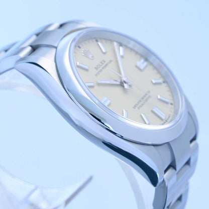 Rolex Oyster Perpetual Ref. 126000 - "NEW / UNWORN" - German first owner - Fullset