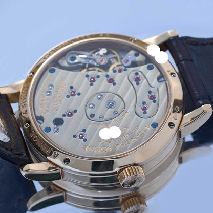 A. Lange & Söhne Kleine Lange 1 Ref. 111.032 - "Very good" condition - Extract from the archives