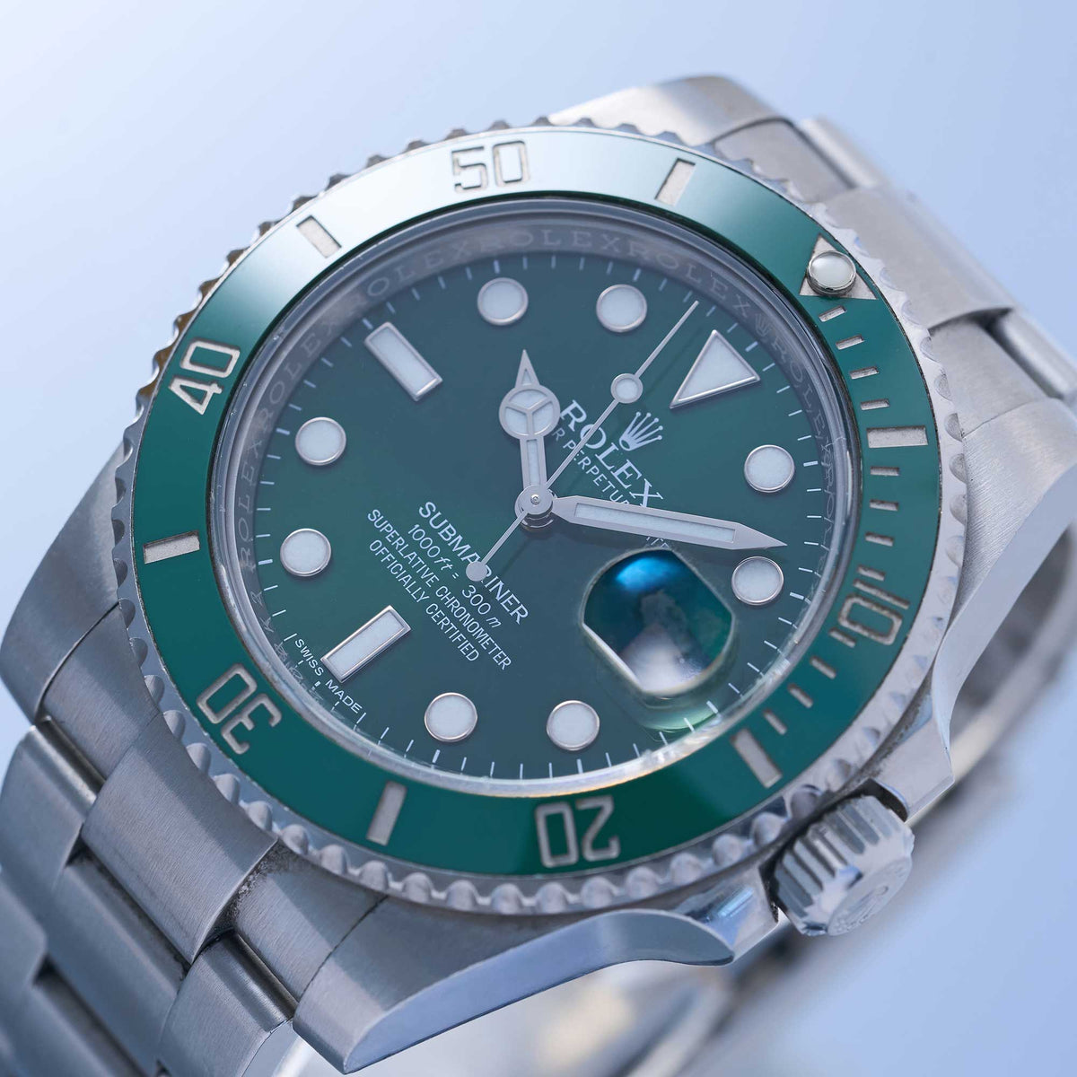 Rolex Submariner Date Hulk Ref. 116610LV - "Very good" condition - Fullset
