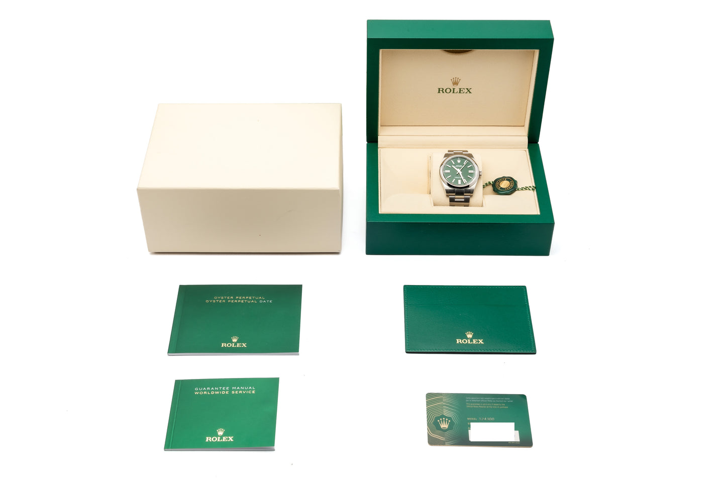 Rolex Oyster Perpetual 41 Ref. 124300 - "Very good" condition - Fullset